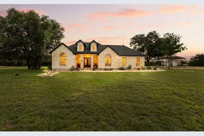 140 Shin Oak Lane, Liberty Hill, TX 78642 - Photo 1