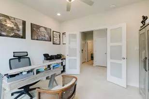 2021 Matlock Cir, Hutto, TX 78634 - Photo 10