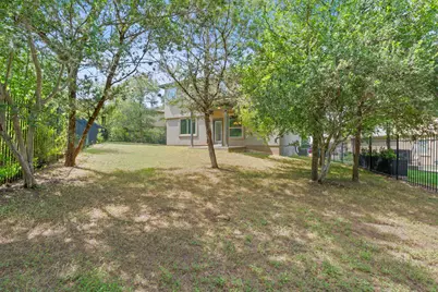 307 Parkside Drive, San Marcos, TX 78666 - Photo 18