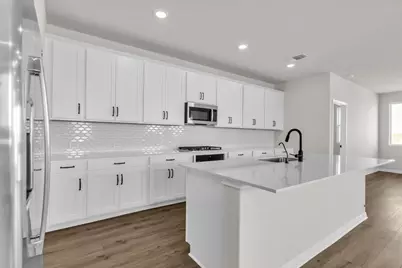 302 Willow Heights Drive, Hutto, TX 78634 - Photo 10