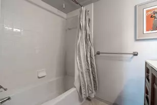 505 W 7th St, Austin, TX 78701 - Photo 20