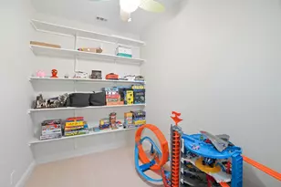 500 Konstanty Cir, Austin, TX 78746 - Photo 36