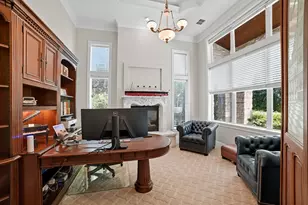 500 Konstanty Cir, Austin, TX 78746 - Photo 14