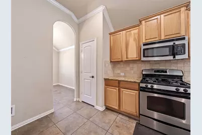 1905 Meandering Meadows Drive, Pflugerville, TX 78660 - Photo 4