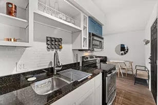 2020 S Congress Ave, Austin, TX 78704 - Photo 8