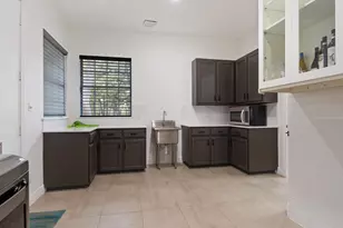 346 The Oaks Blvd, Elgin, TX 78621 - Photo 28