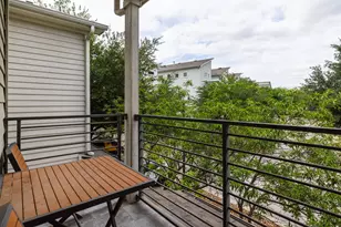 2705 Halcyon Dr, Austin, TX 78702 - Photo 4