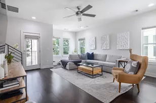 2705 Halcyon Dr, Austin, TX 78702 - Photo 1