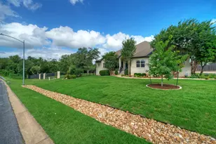 12012 Uplands Ridge Dr, Bee Cave, TX 78738 - Photo 34