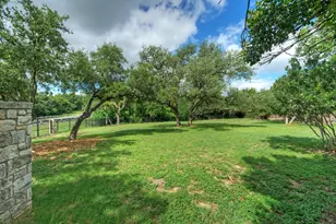 12012 Uplands Ridge Dr, Bee Cave, TX 78738 - Photo 40