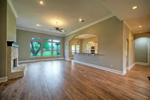 12012 Uplands Ridge Dr, Bee Cave, TX 78738 - Photo 10