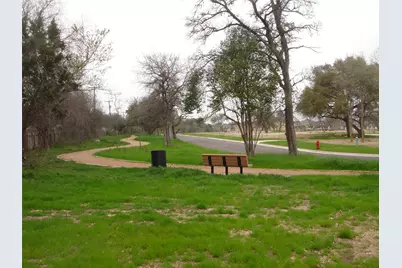 507 Greenlawn Boulevard, Round Rock, TX 78664 - Photo 8