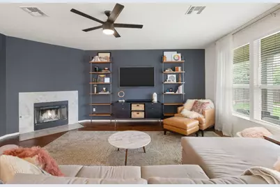 109 Vickers Street, Georgetown, TX 78628 - Photo 6