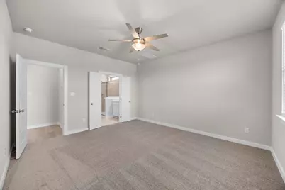 8013 Shining Flor Run, Lago Vista, TX 78645 - Photo 18