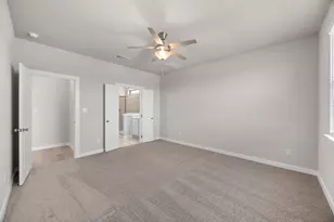 8013 Shining Flor Run, Lago Vista, TX 78645 - Photo 18