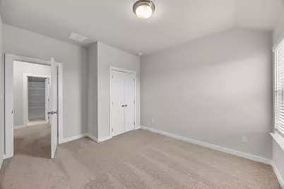 8013 Shining Flor Run, Lago Vista, TX 78645 - Photo 30