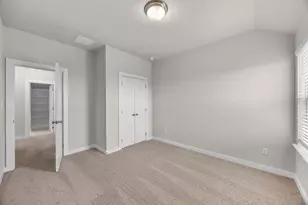 8013 Shining Flor Run, Lago Vista, TX 78645 - Photo 30