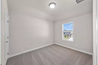 8013 Shining Flor Run, Lago Vista, TX 78645 - Photo 24