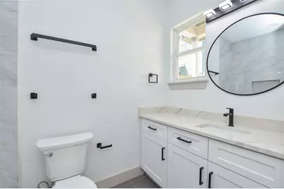 7103 Bennett Avenue #2, Austin, TX 78752 - Photo 10