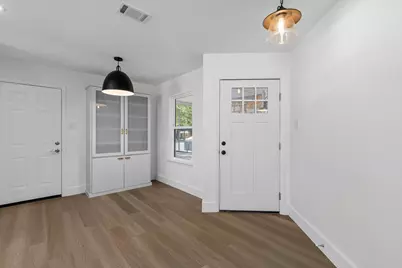 13000 Meadowheath Cove, Austin, TX 78729 - Photo 4