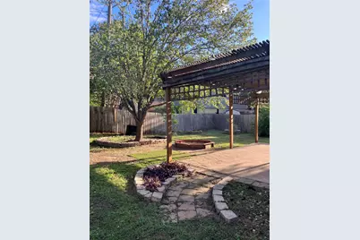 7409 Potters Trail, Austin, TX 78729 - Photo 38