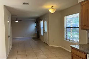 7409 Potters Trail, Austin, TX 78729 - Photo 10