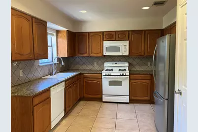 7409 Potters Trail, Austin, TX 78729 - Photo 6