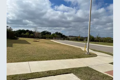 925 Duskywing Way, Georgetown, TX 78626 - Photo 30