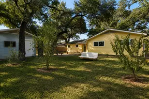 2003 Fair Oaks Dr, Austin, TX 78745 - Photo 14