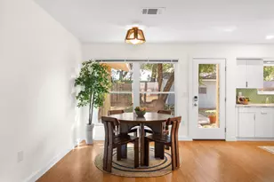 2003 Fair Oaks Dr, Austin, TX 78745 - Photo 2