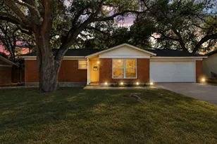 2003 Fair Oaks Dr, Austin, TX 78745 - Photo 16
