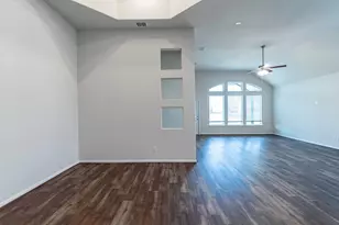 525 Lost Tree Dr, Buda, TX 78610 - Photo 6