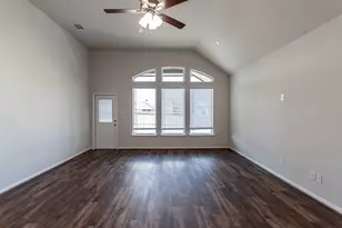 525 Lost Tree Dr, Buda, TX 78610 - Photo 10