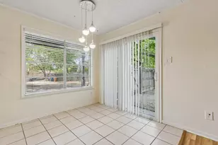 4703 Sagebrush Cir, Austin, TX 78745 - Photo 4