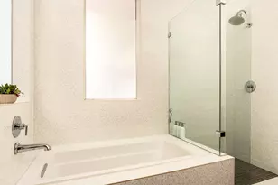 608 W Annie St, Austin, TX 78704 - Photo 10
