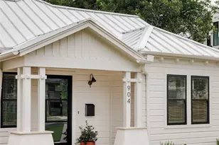 904 W Monroe St, Austin, TX 78704 - Photo 2