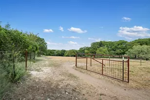 121 Dog Run, Burnet, TX 78611 - Photo 12