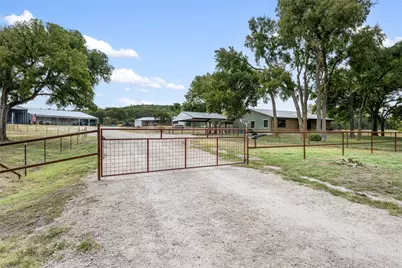 121 Dog Run, Burnet, TX 78611 - Photo 10
