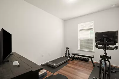 8213 Knoxville Trail, Austin, TX 78744 - Photo 18
