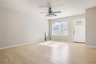 800 Monterrey Pl, Austin, TX 78753 - Photo 2