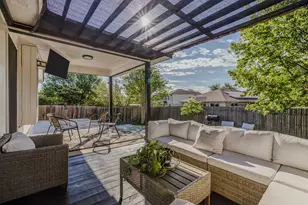 1201 N Darjeeling Dr, Pflugerville, TX 78660 - Photo 40