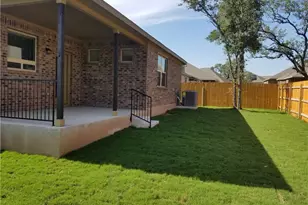2452 Lyla Ln, Leander, TX 78641 - Photo 32