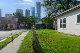 81 Waller St, Austin, TX 78702 - Photo 2