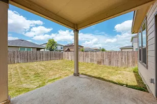 500 Dakota Crk, New Braunfels, TX 78130 - Photo 34