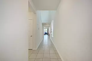 500 Dakota Crk, New Braunfels, TX 78130 - Photo 4