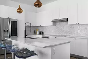 800 Embassy Dr, Austin, TX 78702 - Photo 2