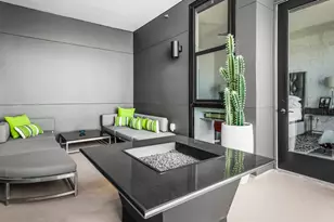 800 Embassy Dr, Austin, TX 78702 - Photo 18