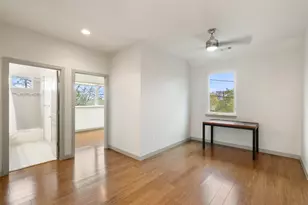 2805 Sol Wilson Ave, Austin, TX 78702 - Photo 20