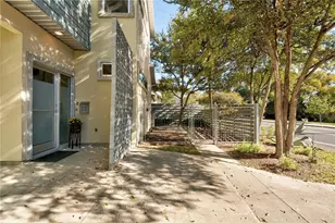 2700 B Cherry Ln, Austin, TX 78703 - Photo 18