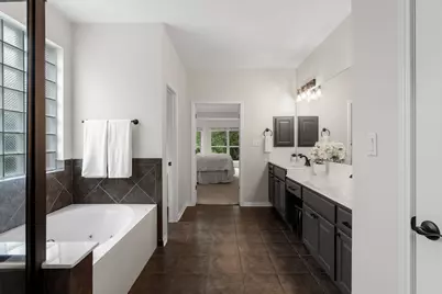 2508 Lipizzan Drive, Austin, TX 78732 - Photo 16
